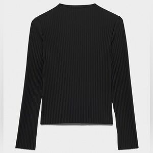 Aritzia Advocate Top